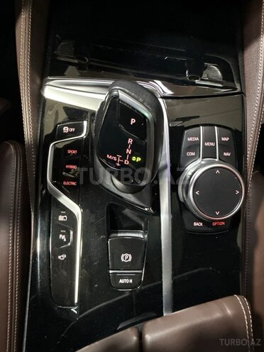 BMW 530e 2019, 99,009 km - 2.0 l - Sumqayıt