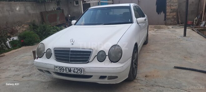Mercedes E 220 1999, 789,000 km - 2.2 l - Bakı