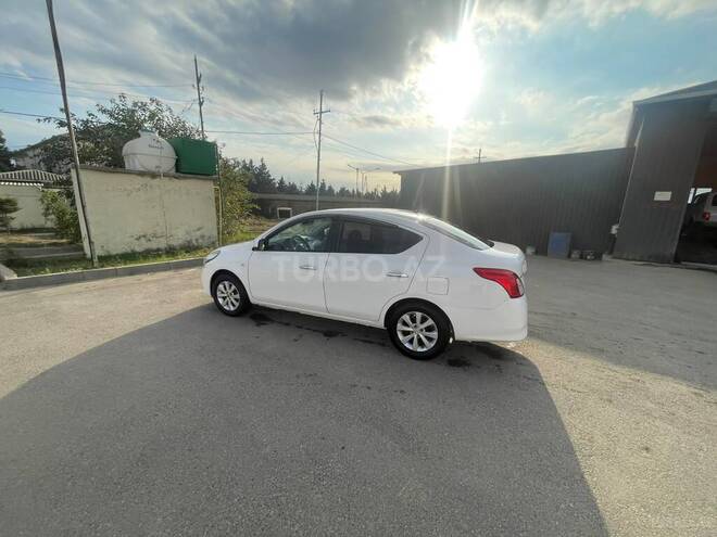 Nissan Sunny 2014, 215,000 km - 1.5 l - Bakı