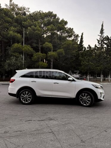 Kia Sorento 2017, 191,000 km - 2.0 л - Sumqayıt