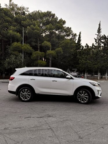 Kia Sorento 2017, 191,000 km - 2.0 л - Sumqayıt