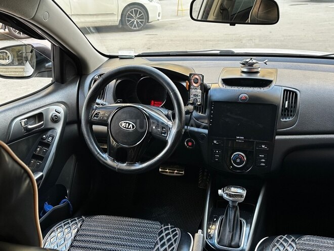 Kia Cerato 2012, 237,352 km - 2.0 л - Bakı