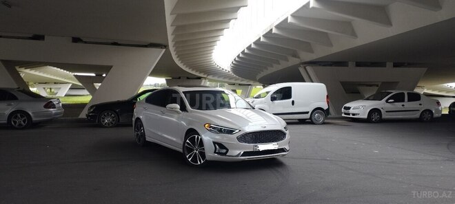 Ford Fusion (North America) 2020, 90,000 km - 2.0 л - Bakı