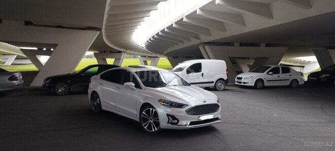 Ford Fusion (North America) 2020, 90,000 km - 2.0 л - Bakı