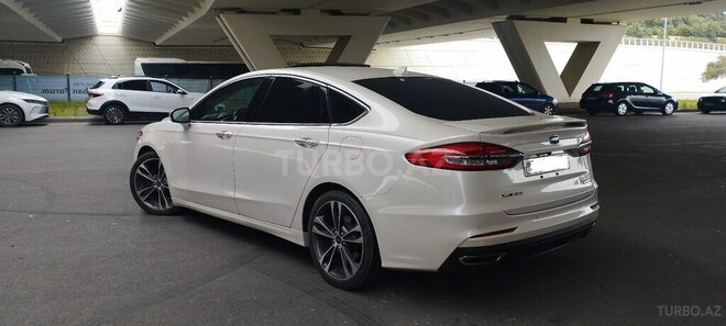 Ford Fusion (North America) 2020, 90,000 km - 2.0 л - Bakı