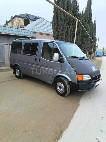 Ford Transit 1999, 290,000 km - 2.5 l - Yardımlı