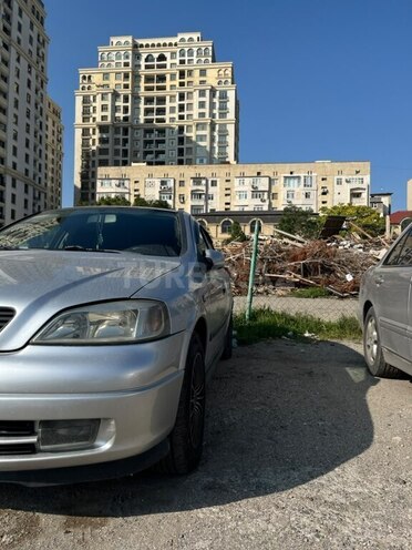 Opel Astra 2000, 300,000 km - 1.6 l - Bakı