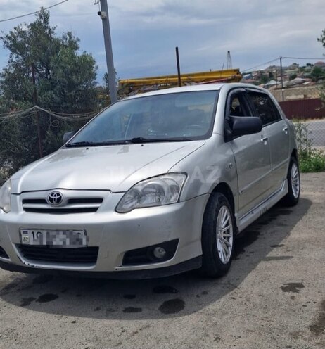 Toyota Corolla 2004, 380,000 km - 1.4 l - Bakı