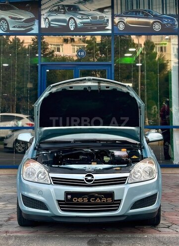 Opel Astra 2009, 242,000 km - 1.4 l - Sumqayıt
