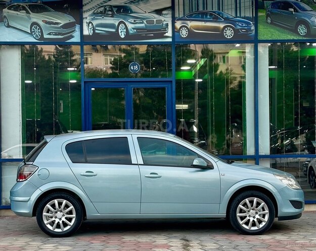 Opel Astra 2009, 242,000 km - 1.4 l - Sumqayıt