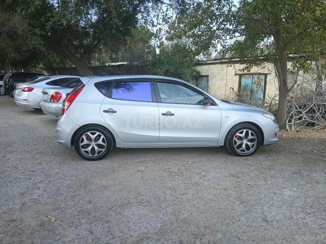 Hyundai i30 2009, 245,000 km - 1.4 l - Şirvan