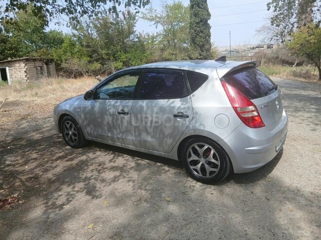 Hyundai i30 2009, 245,000 km - 1.4 l - Şirvan
