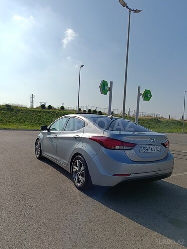 Hyundai Elantra 2015, 226,090 km - 1.8 l - Bakı