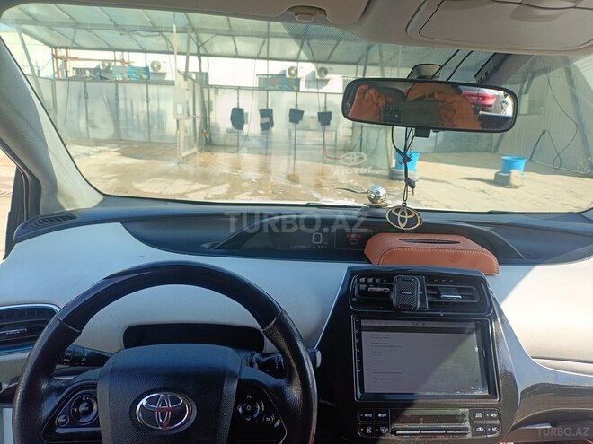 Toyota Prius 2019, 216,000 km - 1.8 l - Bakı