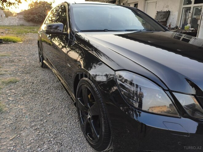 Mercedes E 350 2010, 399,000 km - 3.0 л - Ağcabədi