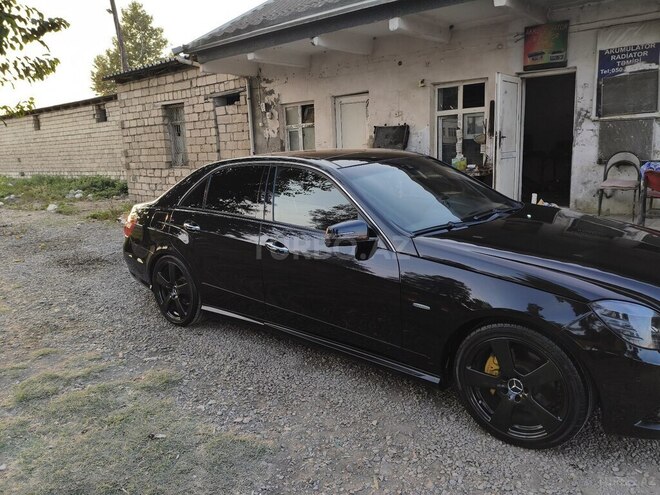 Mercedes E 350 2010, 399,000 km - 3.0 л - Ağcabədi