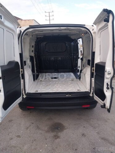 Fiat Doblo 2022, 179,524 km - 1.4 l - Bakı
