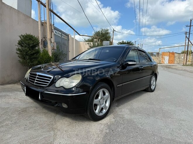 Mercedes C 240 2003, 322,000 km - 2.6 л - Bakı