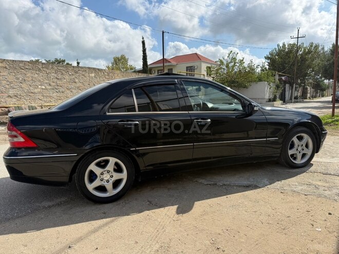 Mercedes C 240 2003, 322,000 km - 2.6 л - Bakı