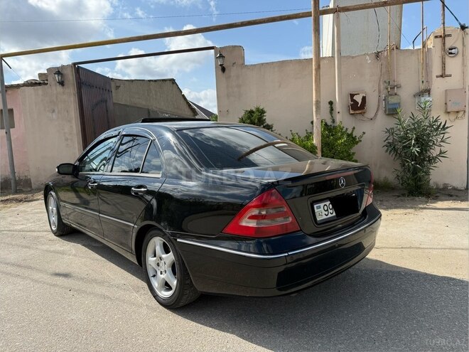 Mercedes C 240 2003, 322,000 km - 2.6 л - Bakı