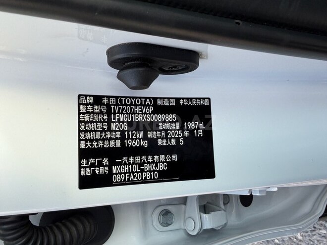 Toyota Corolla Cross 2025, 9,800 km - 2.0 л - Bakı