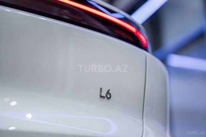 Li Auto  2026, 0 km - 1.5 l - Bakı