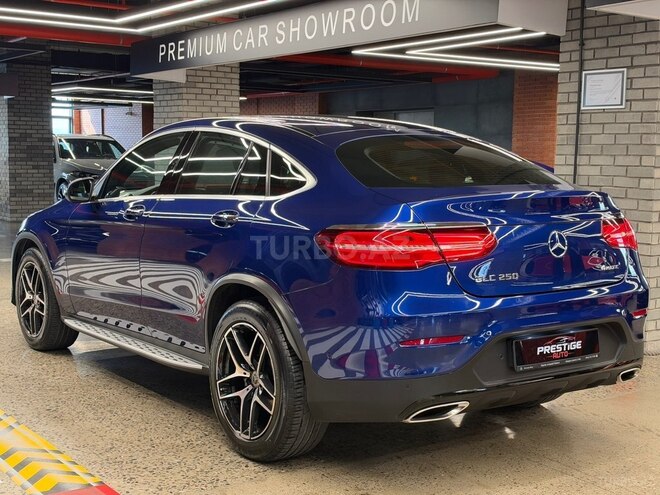 Mercedes GLC 250 4MATIC Coupe 2018, 60,000 km - 2.0 l - Bakı