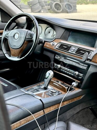 BMW 740 2008, 267,000 km - 3.0 l - Bakı