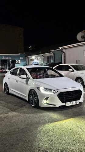 Hyundai Elantra 2017, 237,000 km - 1.6 l - Bakı