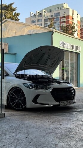 Hyundai Elantra 2017, 237,000 km - 1.6 l - Bakı