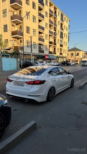 Hyundai Elantra 2017, 237,000 km - 1.6 l - Bakı
