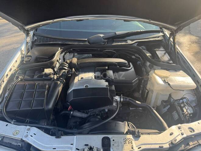 Mercedes C 230 1997, 282,000 km - 2.3 л - Ucar