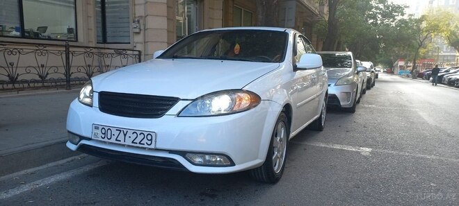 Daewoo Gentra 2014, 320,000 km - 1.5 l - Bakı