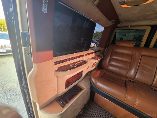 Volkswagen Caravelle 2007, 162,000 km - 3.2 l - Bakı
