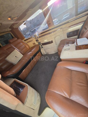Volkswagen Caravelle 2007, 162,000 km - 3.2 l - Bakı