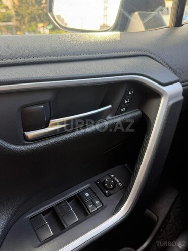 Toyota RAV4 2019, 138,000 km - 2.0 l - Bakı