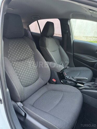 Toyota Corolla 2023, 52,400 km - 1.6 л - Bakı