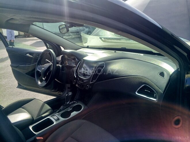 Chevrolet Cruze 2017, 243,000 km - 1.4 l - Şəki