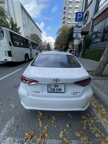 Toyota Corolla 2025, 9,000 km - 1.8 l - Bakı