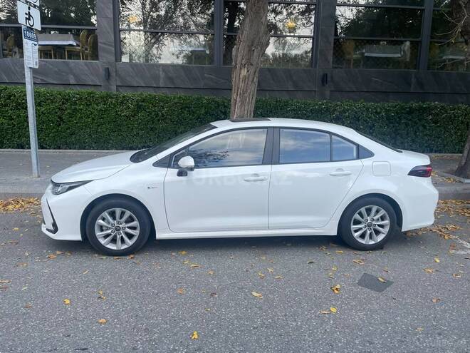 Toyota Corolla 2025, 9,000 km - 1.8 l - Bakı