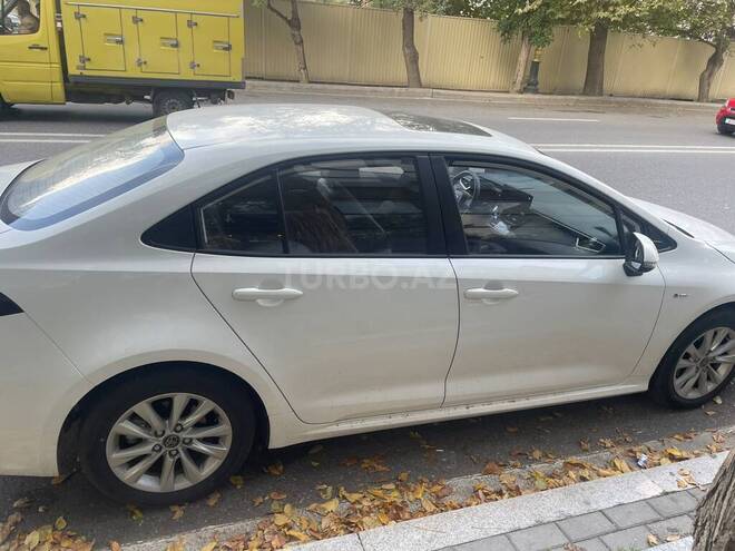 Toyota Corolla 2025, 9,000 km - 1.8 l - Bakı