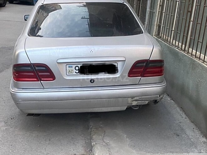 Mercedes E 280 1998, 420,000 km - 2.8 l - Bakı
