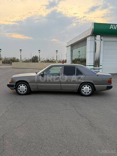 Mercedes 200 E 1991, 416,678 km - 2.0 l - Beyləqan