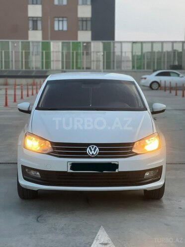 Volkswagen Polo 2019, 214,600 km - 1.6 l - Bakı