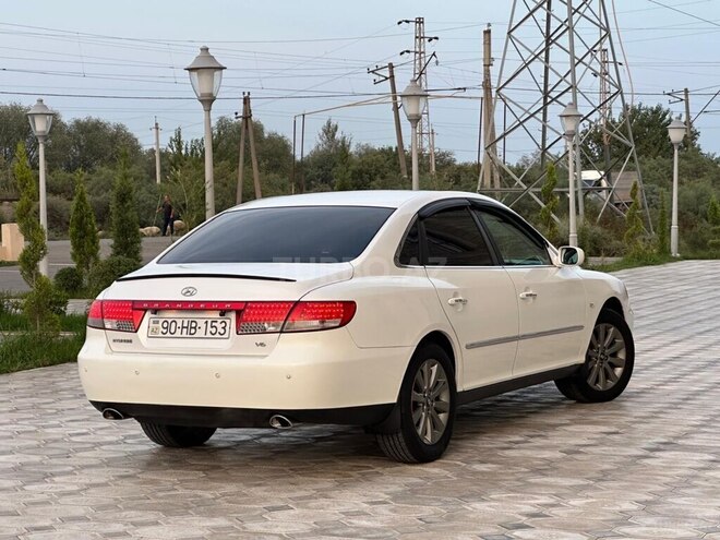 Hyundai Grandeur 2008, 457,600 km - 2.7 l - Saatlı