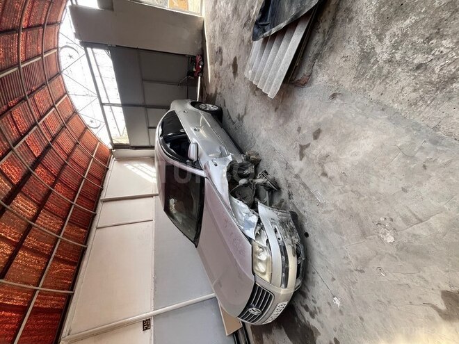 Volkswagen Passat 2001, 256,000 km - 1.8 l - Gəncə