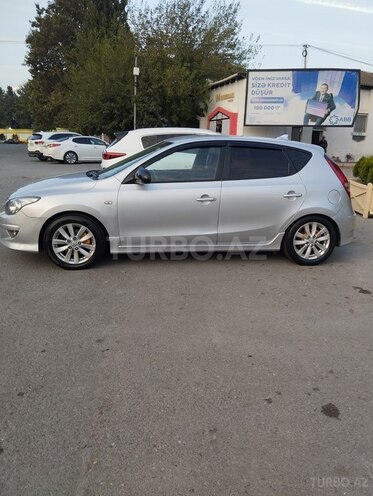 Hyundai i30 2010, 244,650 km - 1.4 l - Ağdaş