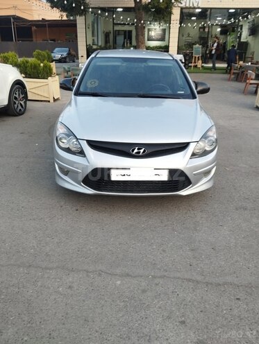 Hyundai i30 2010, 244,650 km - 1.4 l - Ağdaş