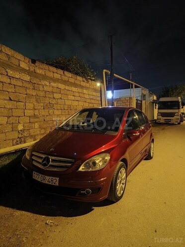 Mercedes B 170 2006, 242,507 km - 1.7 l - Bakı