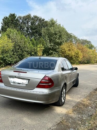 Mercedes E 320 4MATIC 2004, 329,150 km - 3.2 l - Şəmkir